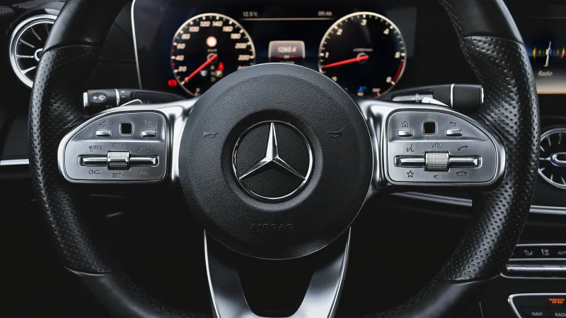 Mercedes-Benz CLS 400 d Edition 1 AMG Line 4MATIC Image 9