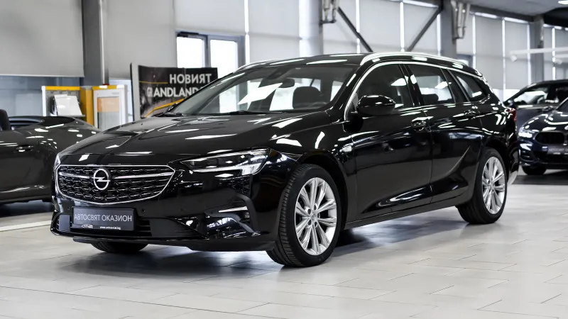 Opel Insignia Sports Tourer 2.0d Business Elegance Automatic Image 4