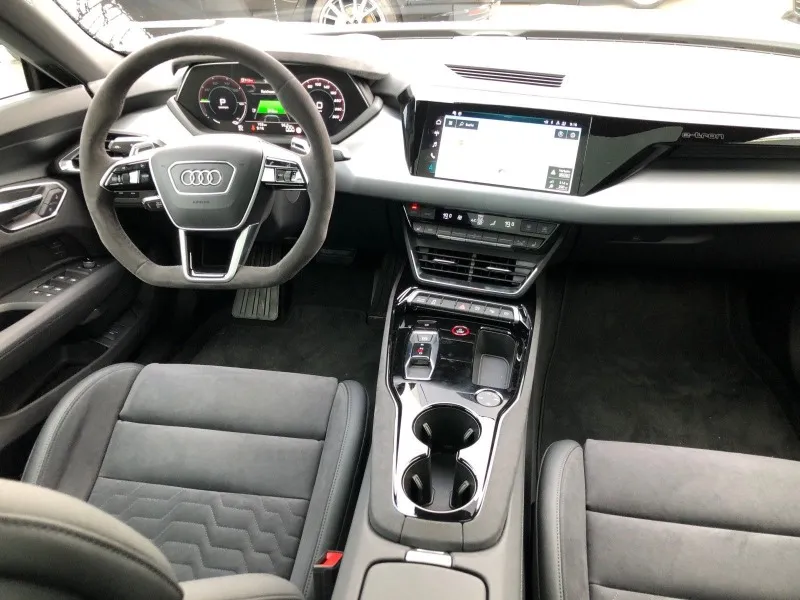 Audi E-Tron GT Quattro =Carbide Brakes= Panorama Гаранция Image 4