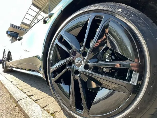 Audi E-Tron GT RS Quattro =Carbon= Distronic/Panorama Гаранция Image 5