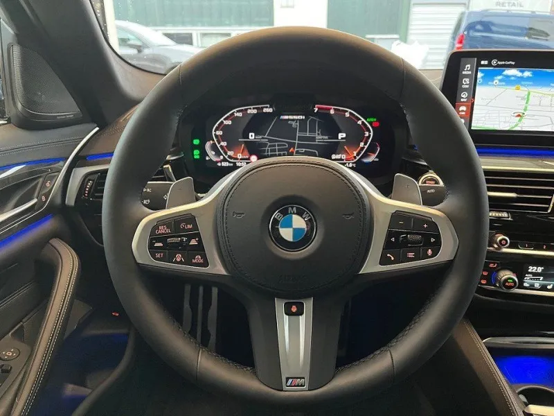 BMW 550 i M xDrive =BMW Individual= Exclusive Гаранция Image 8
