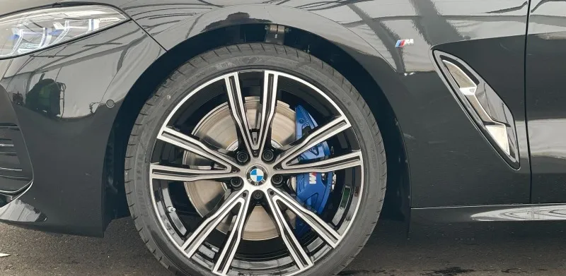BMW 840 d Coupe xDrive M-Sport =NEW= Individual Гаранция Image 4