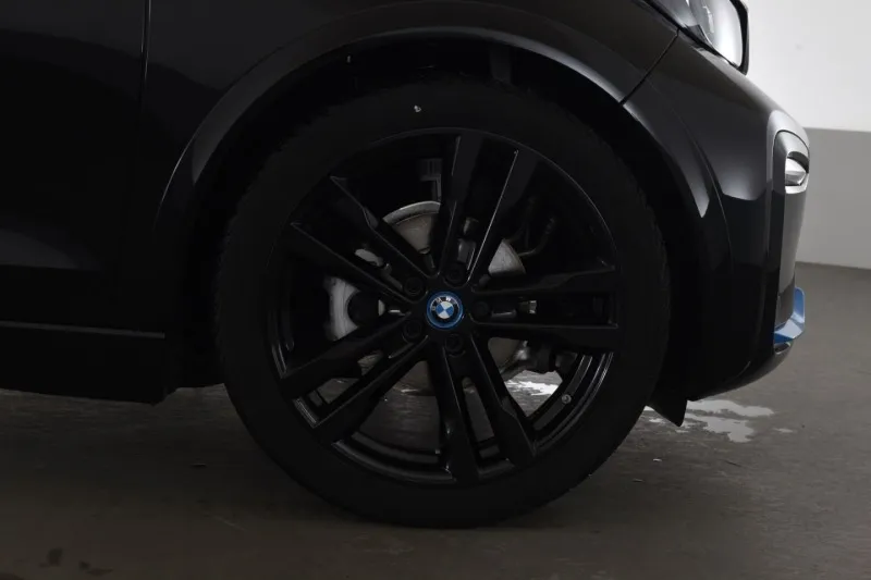 BMW i3 s =Suite= Panorama/Distronic/Rear ViewCam Гаранция Image 6