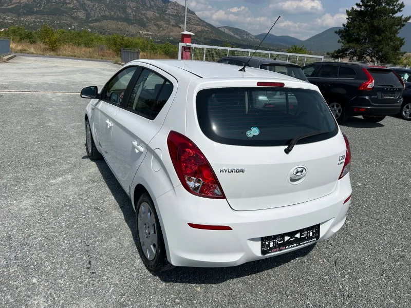 Hyundai I20 (KATO НОВА)^(АГУ) Image 8