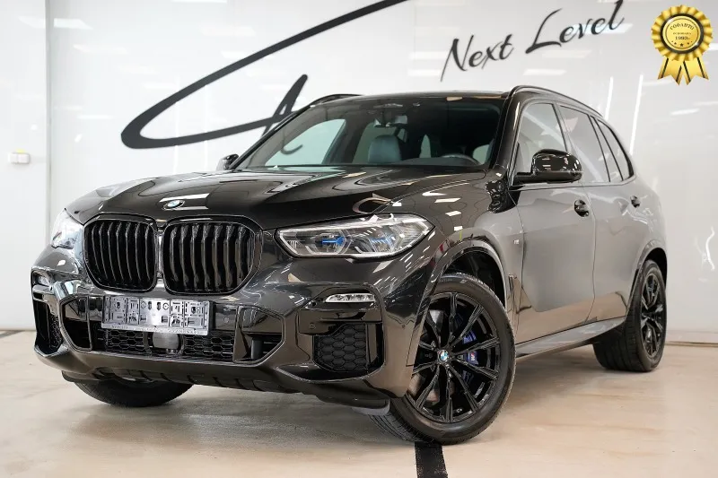 BMW X5 3.0d xDrive M Package Shadow Line 6+1 Image 1