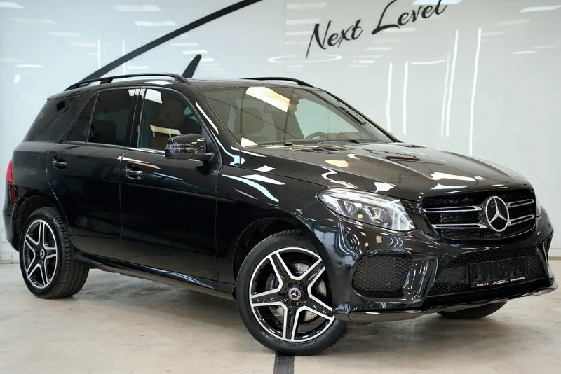 Mercedes-Benz GLE 350 d 4Matic AMG Line Night Package Image 3