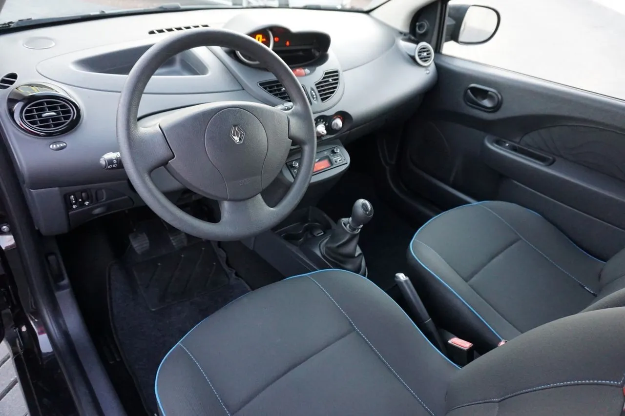 Renault Twingo 1.2 16V Bluetooth...  Image 8