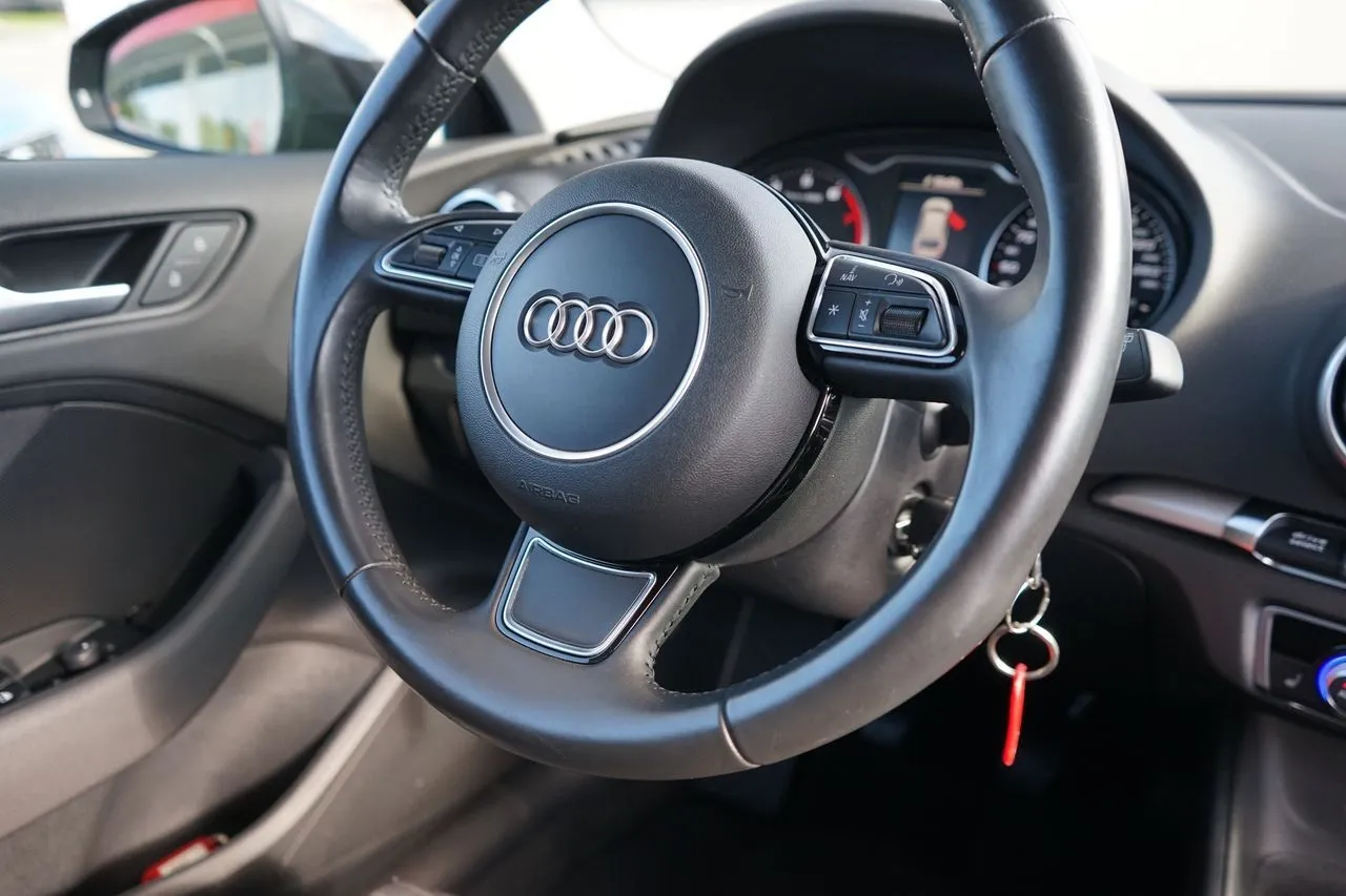 Audi A3 1.4 TFSI ultra 2-Zonen-Klima...  Image 9