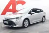 Toyota Corolla Touring Sports 2,0 Hybrid Active - 1. Omistaja / Lohkolämmitin- ja sisäpistoke. / Plus-paketti / Led-ajovalot / Navigointi Thumbnail 1