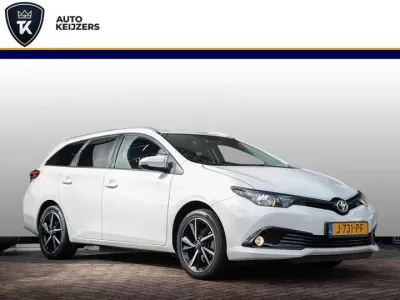 Toyota Auris Touring Sports 1.2T Aspiration Limited 