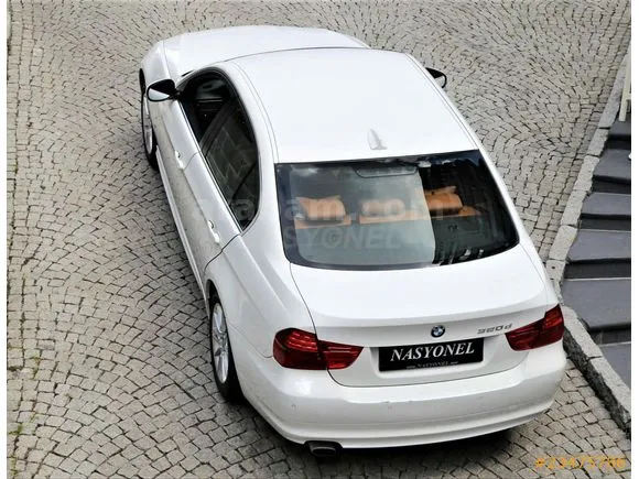BMW 3 Serisi 318is Image 1