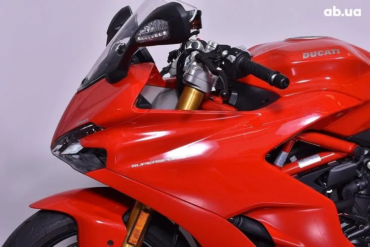 Ducati Supersport  Image 3